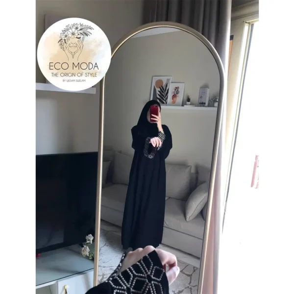 عباية كريب فورمال فاخرة - أكمام بتطريز هندسي/نباتي يدوي